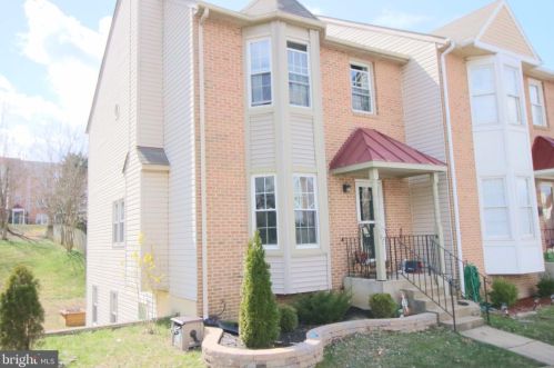101 Barrie Pl, Fredericksburg, VA 22405-2079