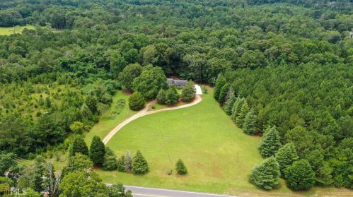 4153 Highway 155, Stockbridge GA  30281-4011 exterior