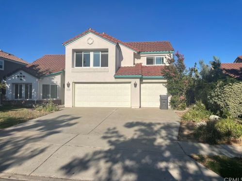 2378 Trickling Creek Dr, La Verne, CA 91750-1362