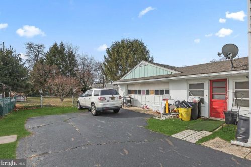 57 Taylor Ave, Trenton NJ  08610-3001 exterior