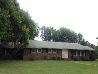 556 Fraleigh Dr, Madison, FL 32340-2161