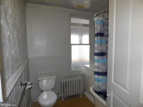 31 Belvidere Ave, York PA 17401-3346 exterior