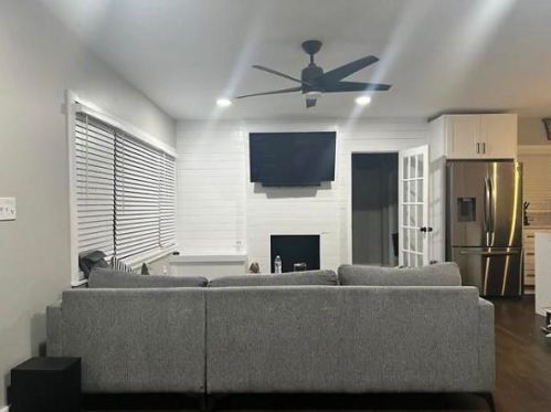 64 Chappell Rd, Atlanta GA  30314-2579 exterior