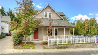 841 Blackberry Ln, Ashland, OR 97520-1464