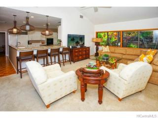 1029 Koloa St, Honolulu HI  96816-5101 exterior