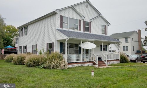 4907 Mariners Dr, Shady Side MD 20764-9752 exterior