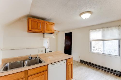 733 Conway St, Saint Paul MN  55106-5507 exterior