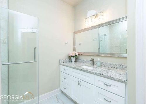 5465 Chelsen Wood Dr, Duluth GA  30097-2436 exterior