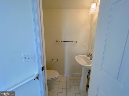 11507 Pittsford Glen Way, Silver Spring MD 20904-4203 exterior