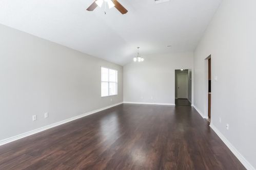 9849 Youpon Ridge Way, Conroe TX  77385-6348 exterior