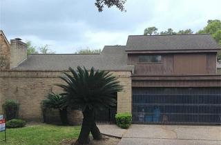 165 Old Bridge Lk, Houston TX  77069-3464 exterior