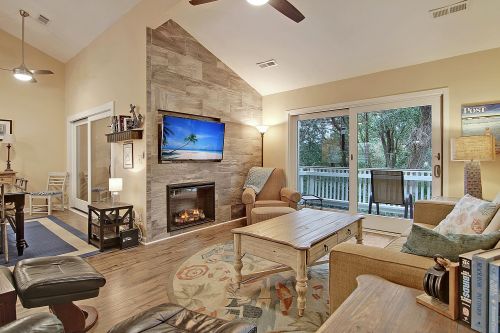 30 Fairway Dunes Ln, Isle Of Palms, SC 29451-2840