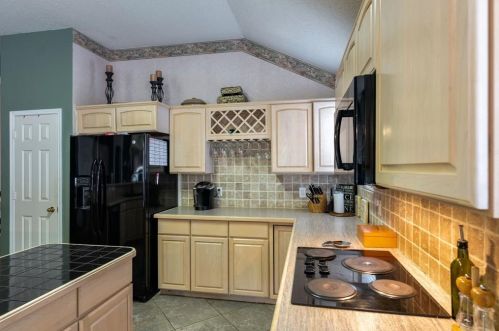 6701 Andress Dr, Fort Worth TX  76132-2999 exterior