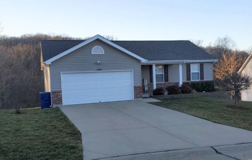 1539 Dorie Ct, Fenton, MO 63026-5399