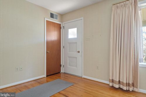 1035 Devonshire Rd, Lancaster PA  17601-1610 exterior