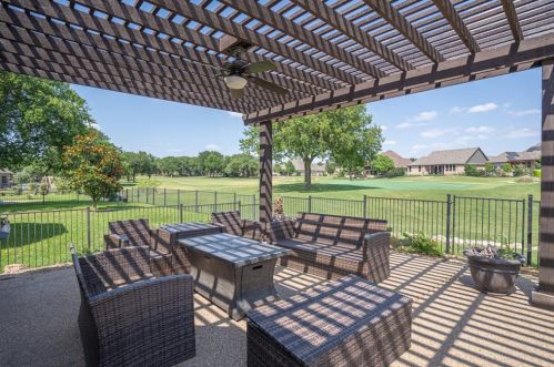 12232 Fairway Meadows Dr, Fort Worth TX  76179-6643 exterior