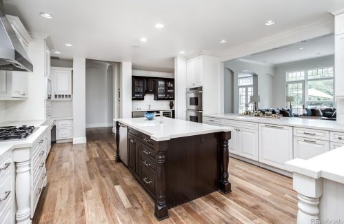 15 Ln, Englewood CO 80113-7046 exterior