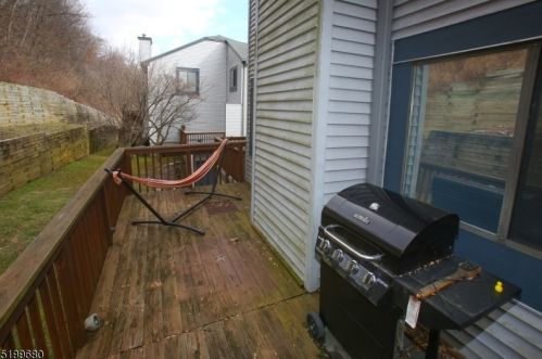 113 Overlook Dr, Hackettstown NJ  07840-4614 exterior