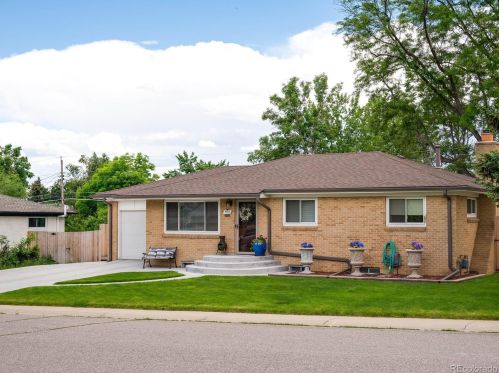 3372 Saratoga Ave, Englewood CO 80110-6204 exterior