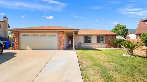 5794 Christine Ct, San Bernardino, CA 92407-2274