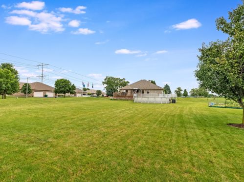 30760 Sea Sprite Dr, Lorenzo, IL 60481-7707