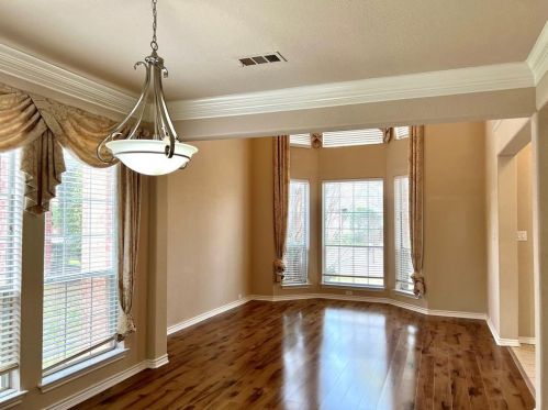 3916 Sunflower Ln, Plano TX  75025-2021 exterior