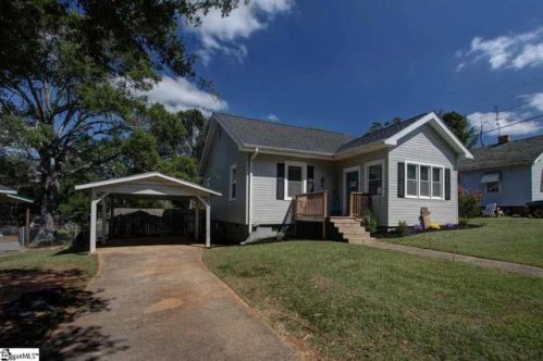 6 Piedmont St, Lyman, SC 29365-1708