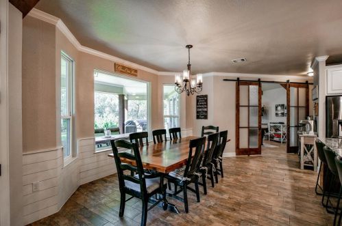 2019 Grn Wing, Granbury TX 76049-5560 exterior