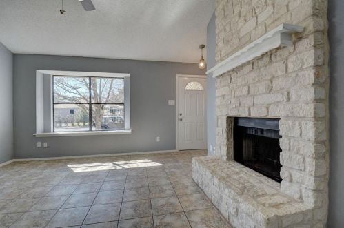 804 Calico Dr, Austin TX  78748-6492 exterior