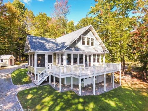 100 Longfellow Ln, Winthrop, ME 04364-3538