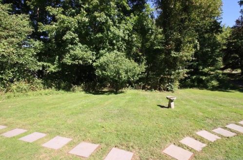 66 Riverside Rd, Sandy Hook, CT 06482-1209