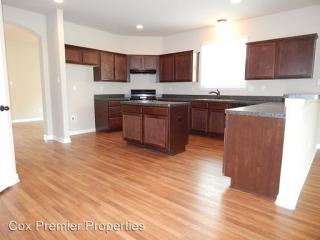 5105 Glen Eden Dr, Fort Worth TX  76119-5520 exterior