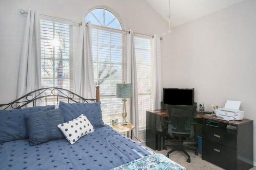 5904 Ozark Dr, Fort Worth TX  76131-4003 exterior