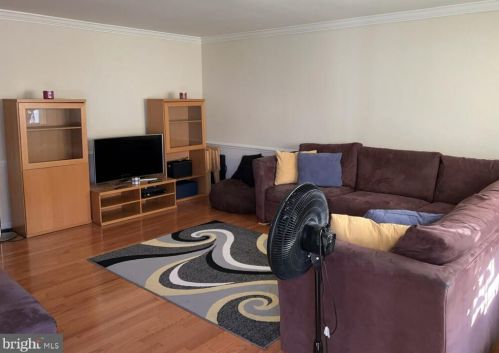 12863 Misty Ln, Woodbridge VA  22192-6432 exterior