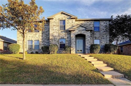 1475 Lochspring Dr, Rockwall, TX 75032-6585