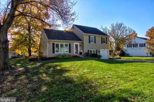104 Ridings Way, Lancaster, PA 17601-1708