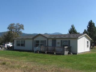 665 Cedar Flat Rd, Williams, OR 97544-9796