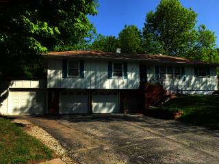 4316 Mccoy Ct, Independence, MO 64055-4643