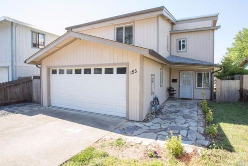 155 Mendocino Ave, Willits, CA 95490-3507