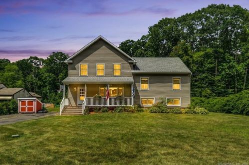 7 Patmar Ln, Upper Stepney, CT 06468-1517