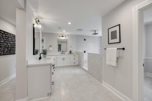 170 Huntcliff Pt, Atlanta GA  30350-1601 exterior