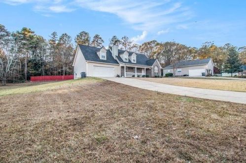 140 Michelle Ln, Bogart, GA 30622-1829