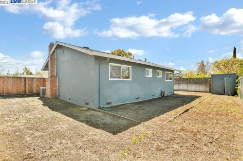 3619 Thunderbird Ct, Concord CA  94520-1430 exterior