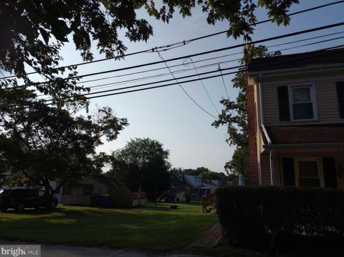 762 Paradise Rd, York, PA 17406-1519