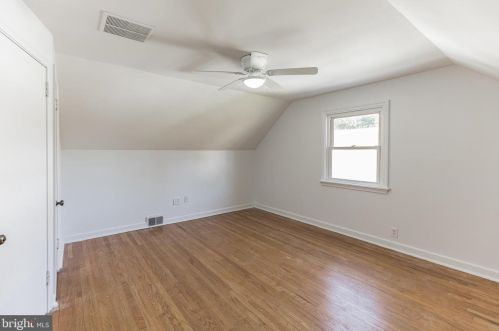 1302 High St, Haddon Heights NJ 08035-1843 exterior