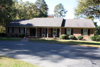 312 Old Plank Rd, Kenbridge, VA 23944-3524