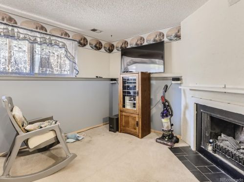 2272 Oakland Way, Denver CO 80014-1108 exterior