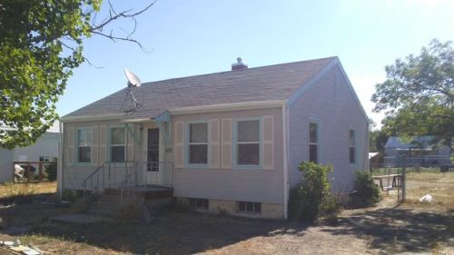 212 Cottonwood Dr, Rangely CO  81648-2806 exterior