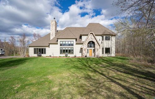 390 Crosby Rd, Scanlon, MN 55720-9431