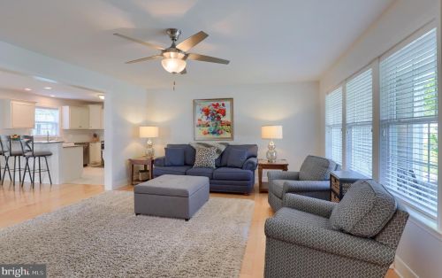 1518 Sunset Ave, Lancaster PA  17601-4328 exterior